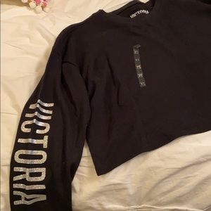 Victoria Sport Black sweatshirt